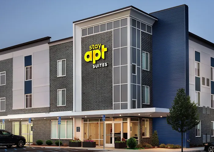 Stayapt * North Charleston